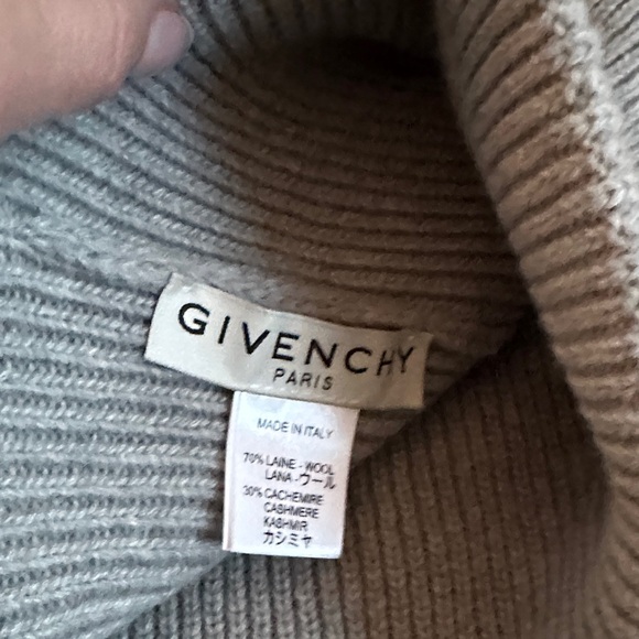 Givenchy Gray Wool and Cashmere Beanie - Picture 6 of 8